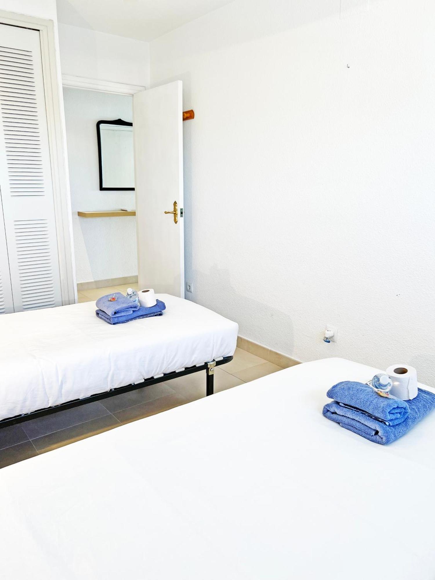 Oasis Frente Al Mar. Parking Gratis Apartment El Campello Luaran gambar