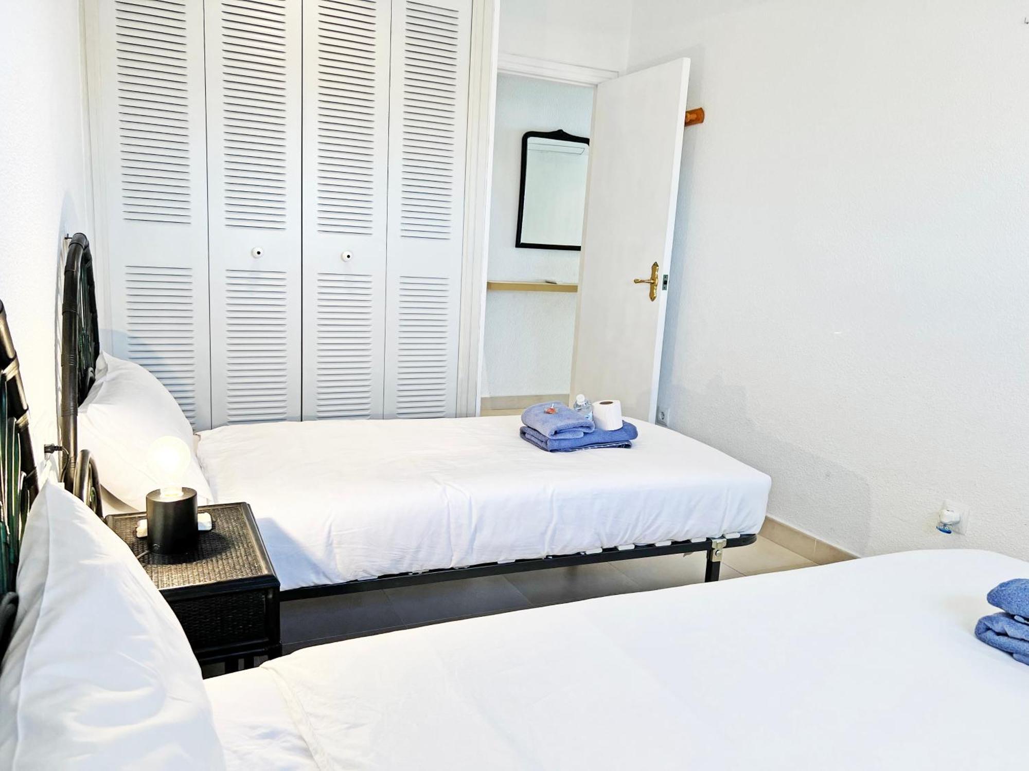 Oasis Frente Al Mar. Parking Gratis Apartment El Campello Luaran gambar